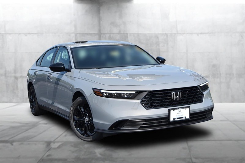 Honda Accord Sedan Vehicle Image 02