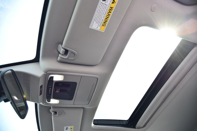 Honda Accord Sedan Vehicle Image 20