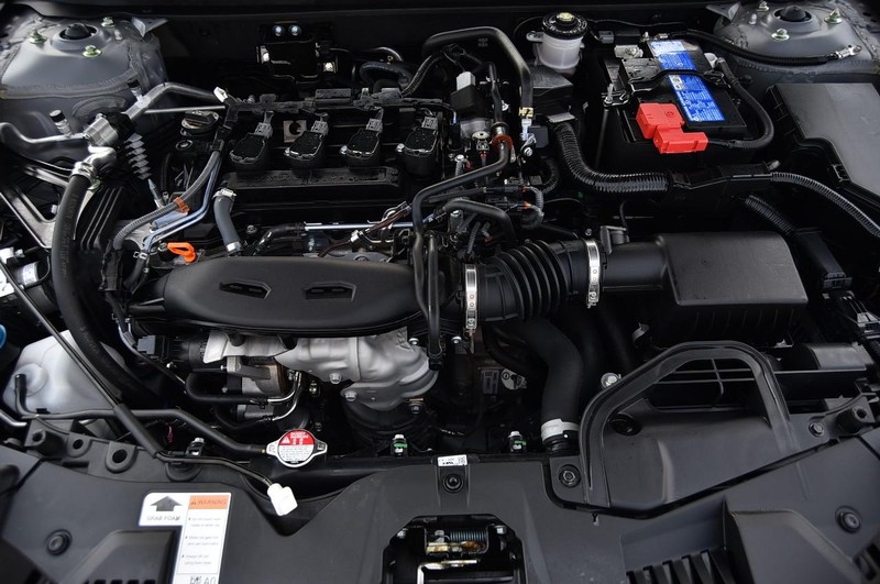 Honda Accord Sedan Vehicle Image 24
