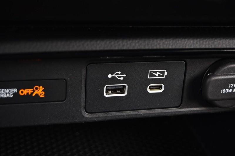 Honda CR-V Vehicle Image 15