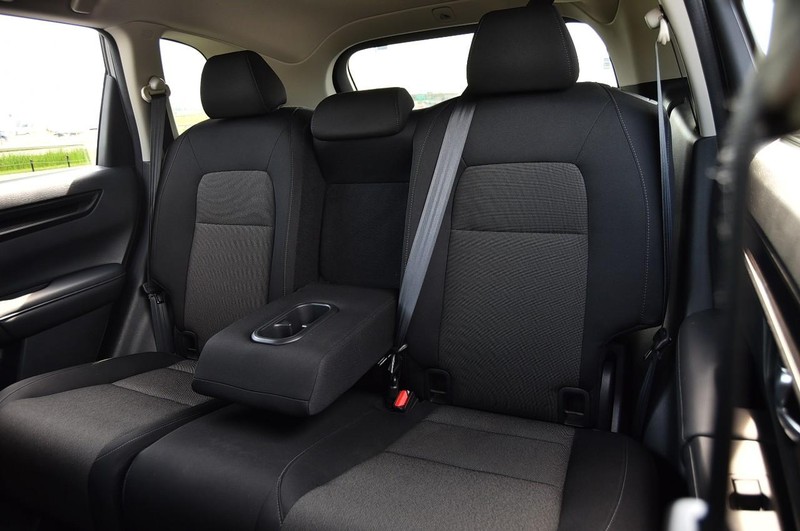 Honda CR-V Vehicle Image 22