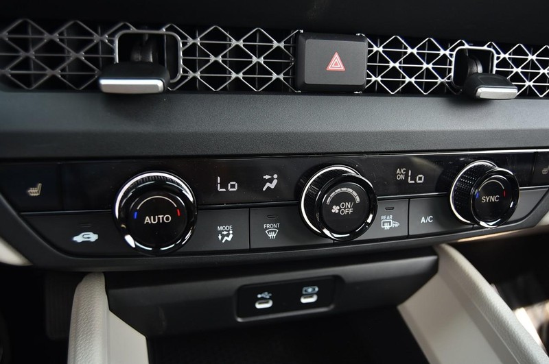 Honda Accord Sedan Vehicle Image 13