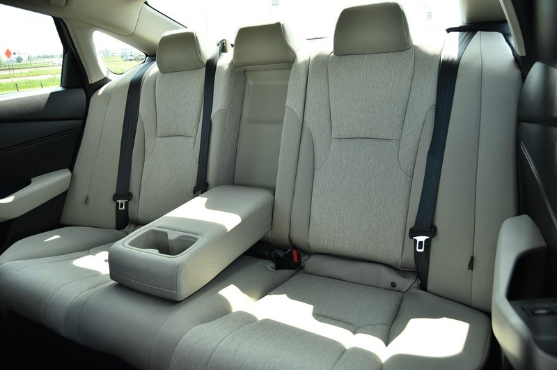 Honda Accord Sedan Vehicle Image 21