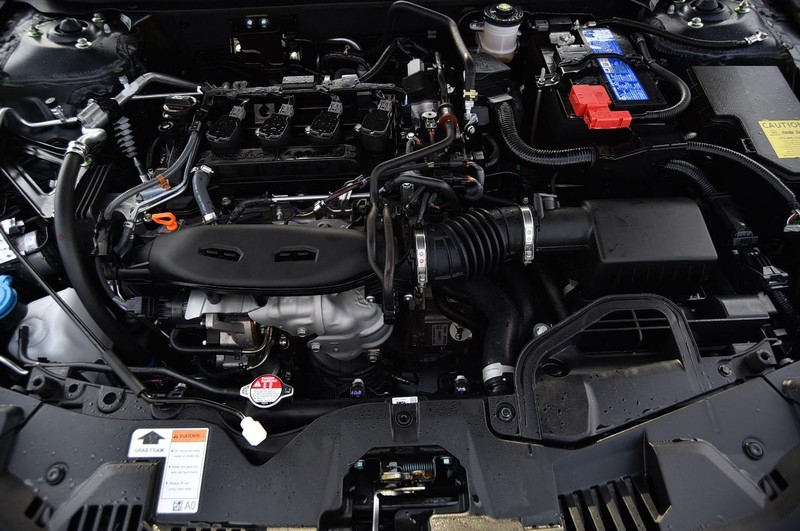 Honda Accord Sedan Vehicle Image 24