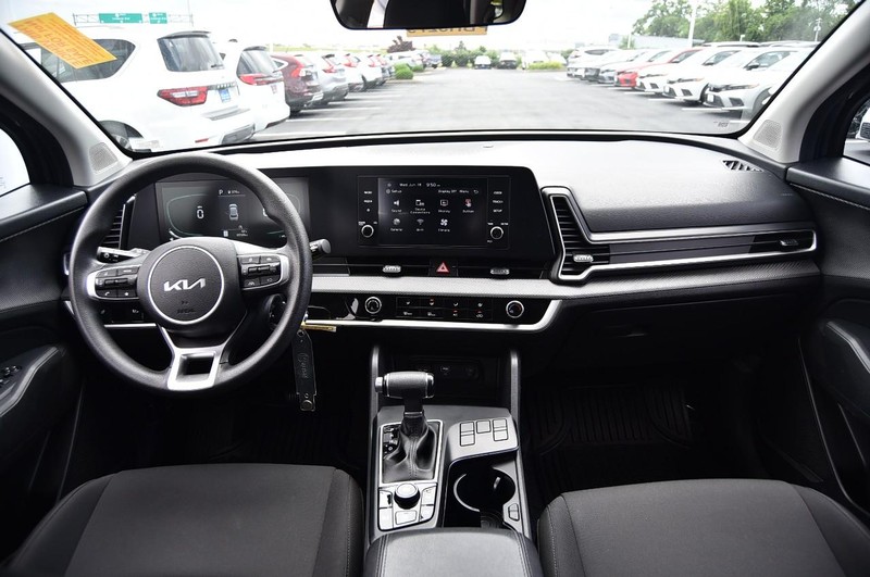 Kia Sportage Vehicle Image 07