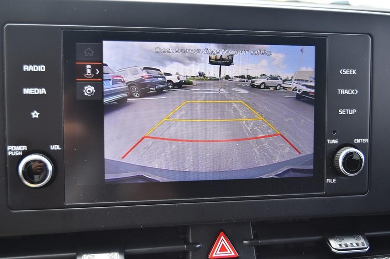 Kia Sportage Vehicle Image 11