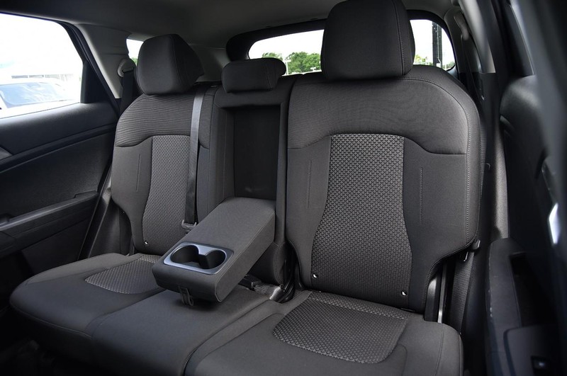 Kia Sportage Vehicle Image 19