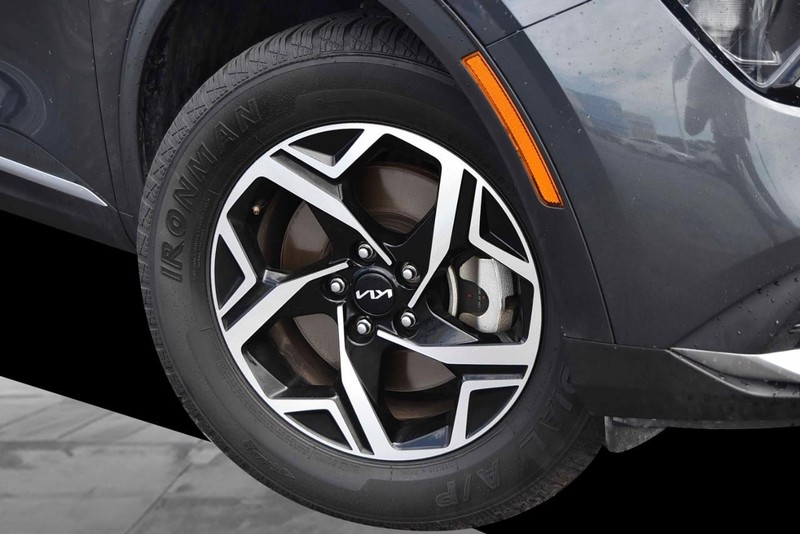 Kia Sportage Vehicle Image 03