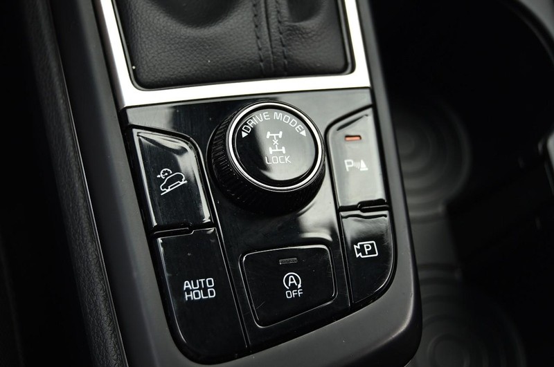 Kia Sportage Vehicle Image 16