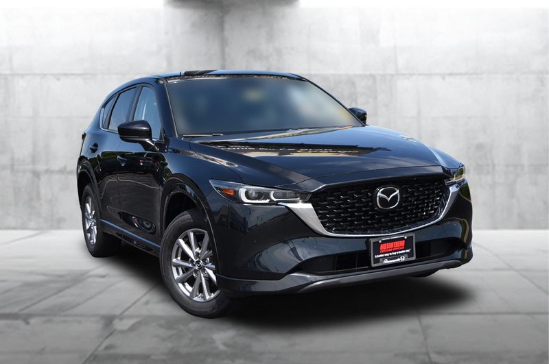 Mazda CX-5 Vehicle Image 02