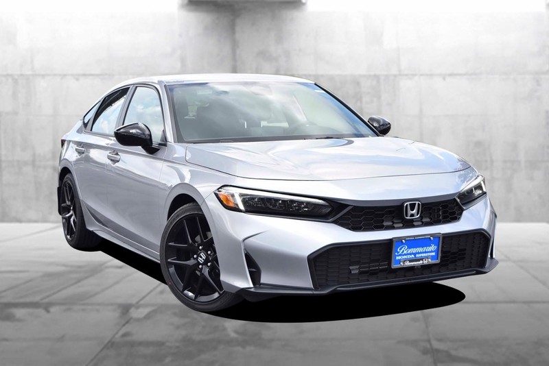 Honda Civic Hatchback Vehicle Image 02