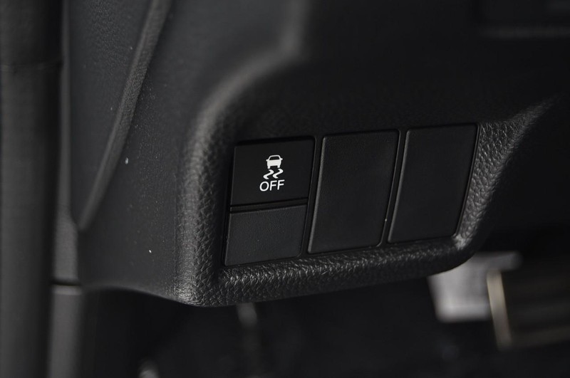 Honda Civic Hatchback Vehicle Image 10