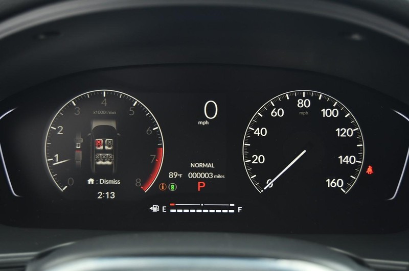 Honda Civic Hatchback Vehicle Image 11