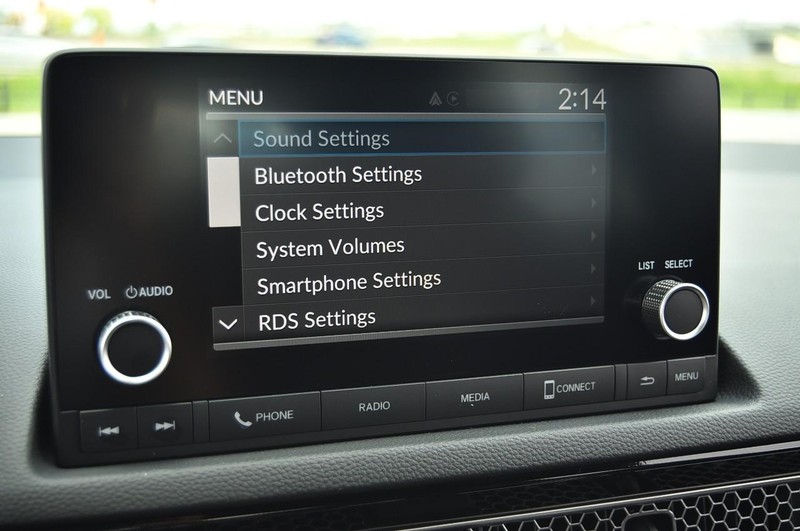 Honda Civic Hatchback Vehicle Image 13
