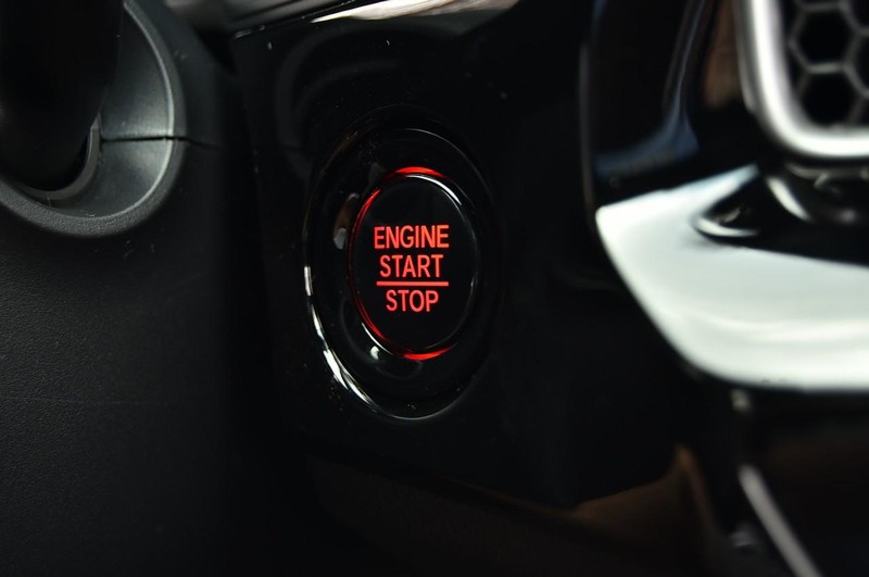Honda Civic Hatchback Vehicle Image 16