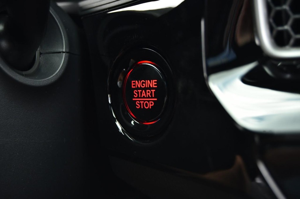 Honda Civic Hatchback Vehicle Image 16