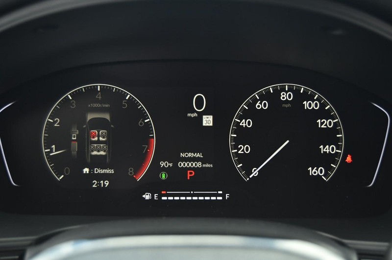 Honda Civic Hatchback Vehicle Image 11