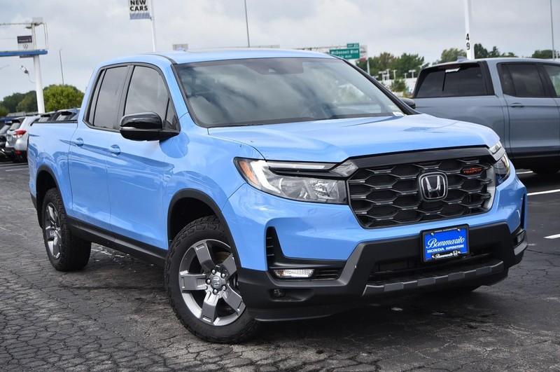 Honda Ridgeline Vehicle Image 02