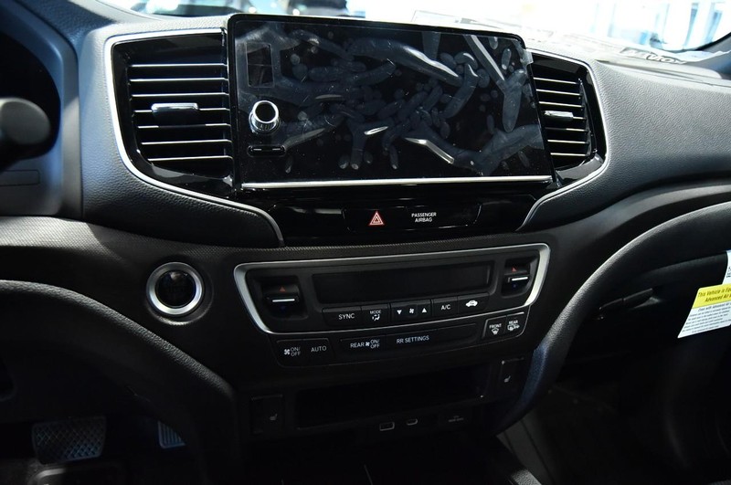 Honda Ridgeline Vehicle Image 13