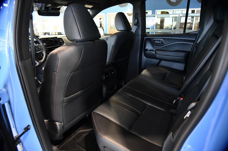 Honda Ridgeline Vehicle Image 16