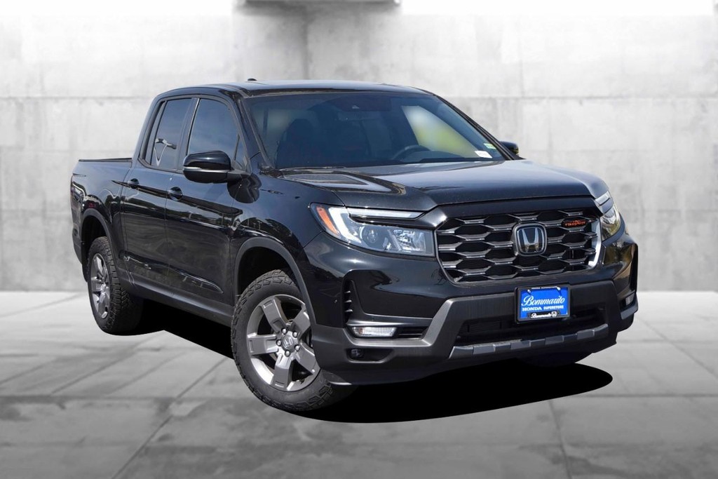 Honda Ridgeline Vehicle Image 02