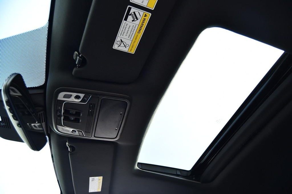 Honda Ridgeline Vehicle Image 26