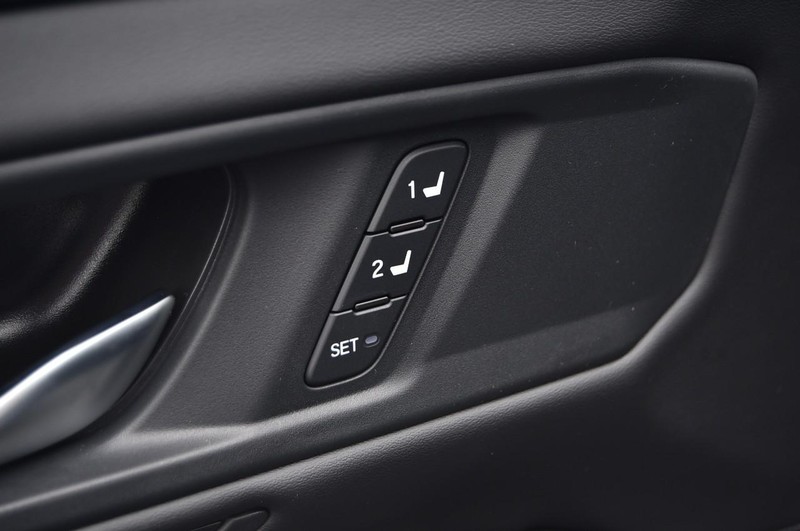 Honda Accord Hybrid Vehicle Image 09