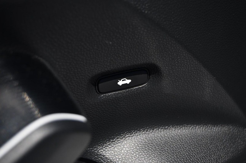 Honda Civic Sedan Hybrid Vehicle Image 09