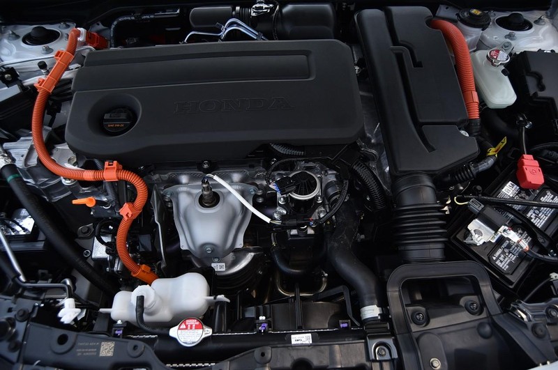 Honda Civic Sedan Hybrid Vehicle Image 26