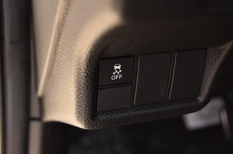 Honda Civic Sedan Hybrid Vehicle Image 11