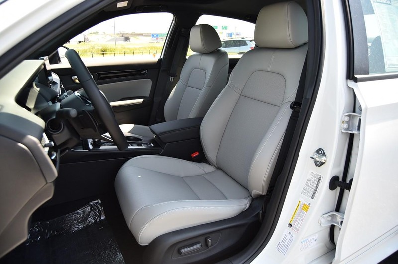 Honda Civic Sedan Hybrid Vehicle Image 21