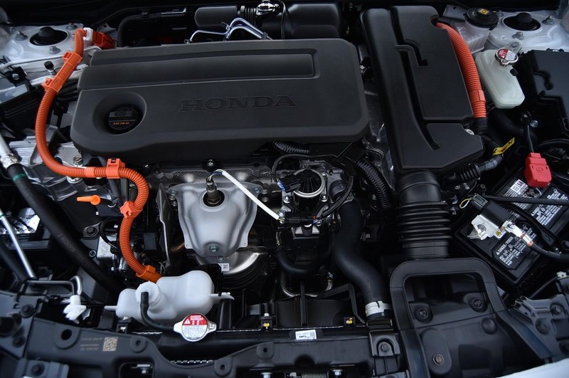 Honda Civic Sedan Hybrid Vehicle Image 26