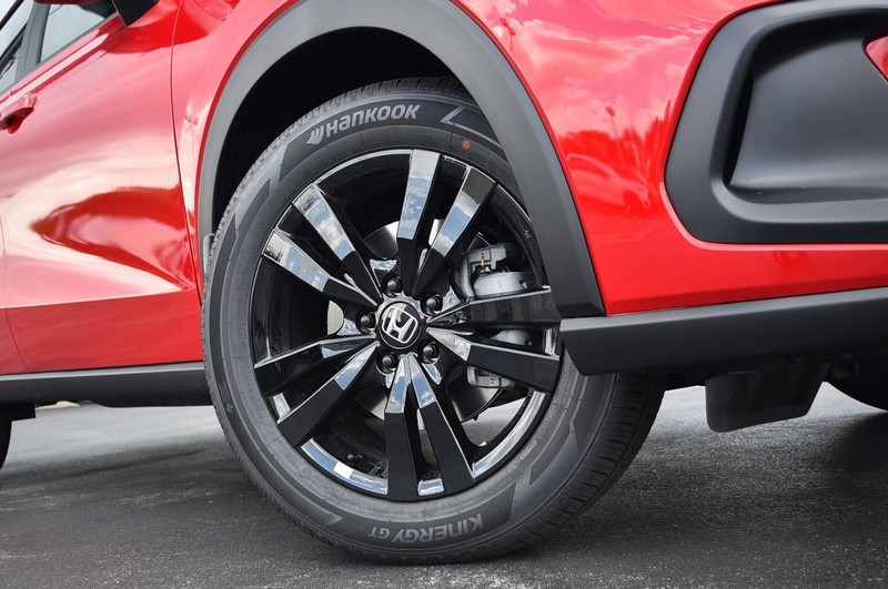 Honda HR-V Vehicle Image 03