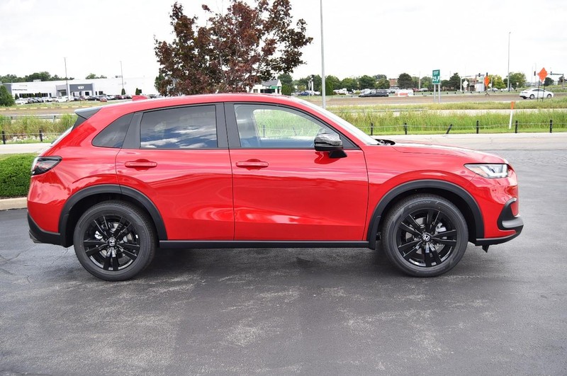 Honda HR-V Vehicle Image 05