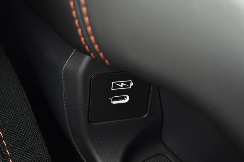 Honda HR-V Vehicle Image 17