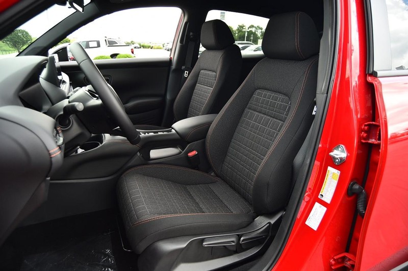 Honda HR-V Vehicle Image 20