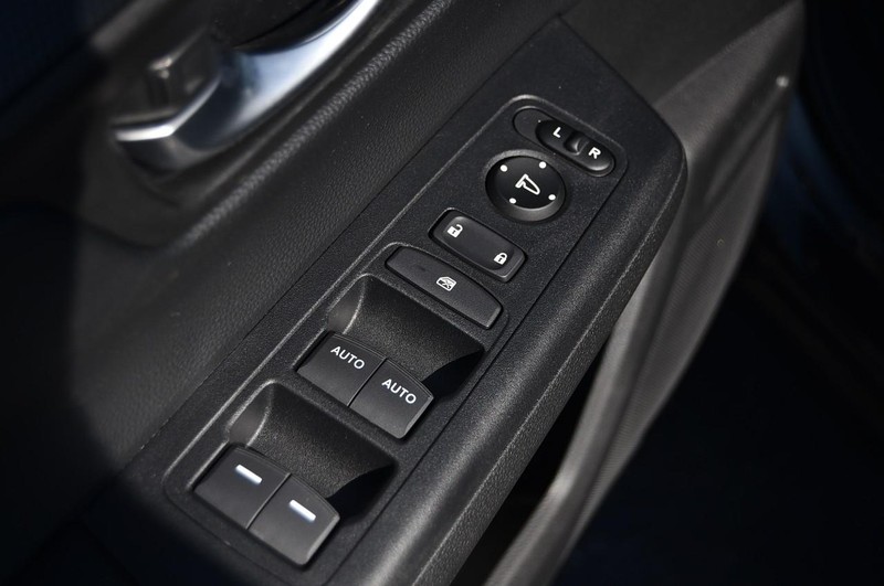 Honda CR-V Vehicle Image 08
