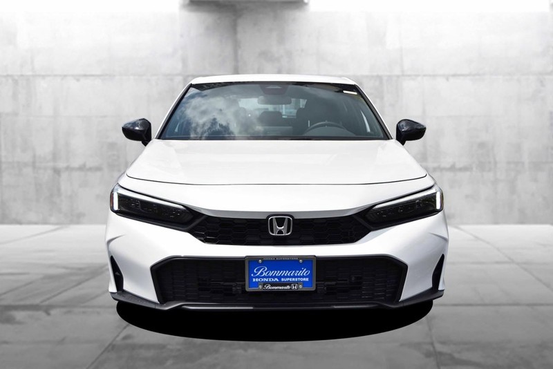 Honda Civic Hatchback Vehicle Image 04