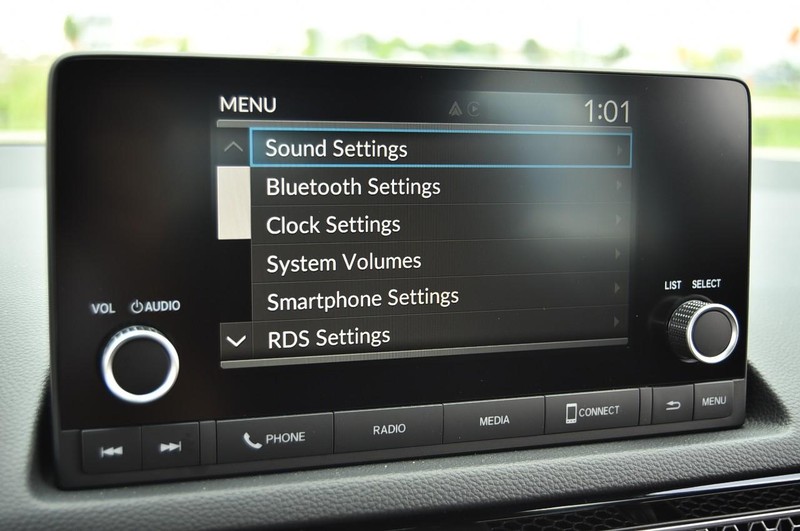 Honda Civic Hatchback Vehicle Image 13