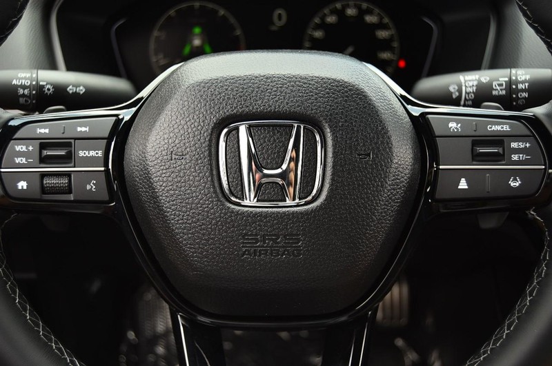 Honda Civic Hatchback Vehicle Image 18