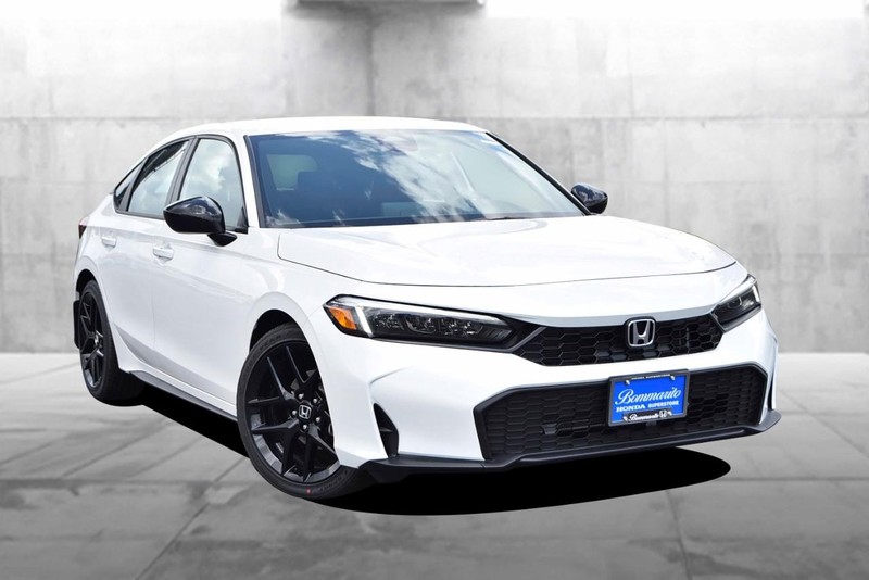 Honda Civic Hatchback Vehicle Image 02