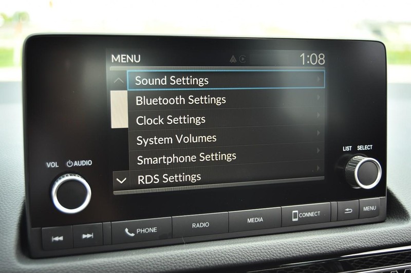 Honda Civic Hatchback Vehicle Image 13