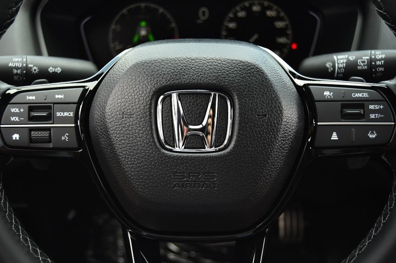 Honda Civic Hatchback Vehicle Image 18