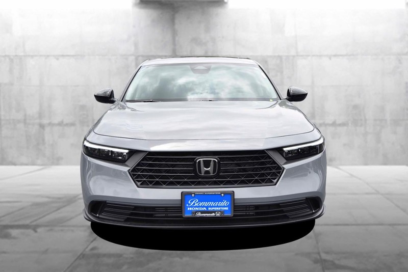 Honda Accord Sedan Vehicle Image 04