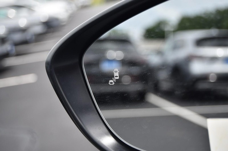 Honda Accord Sedan Vehicle Image 09