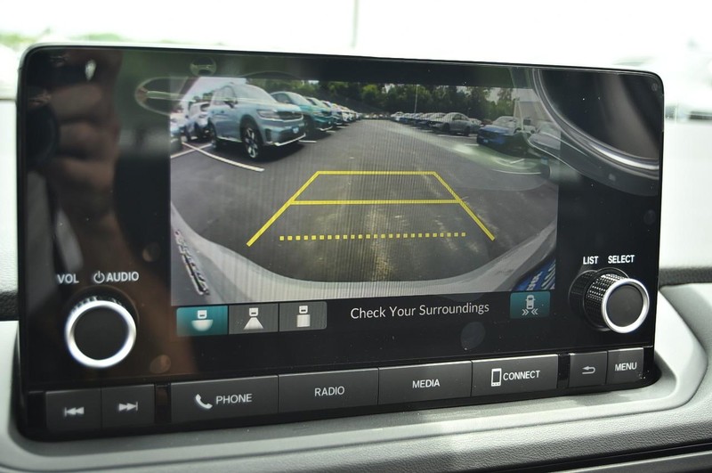 Honda Accord Sedan Vehicle Image 11