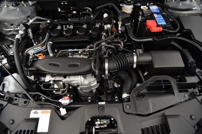 Honda Accord Sedan Vehicle Image 24