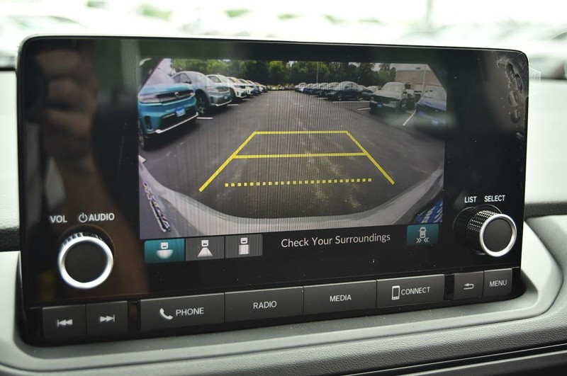 Honda Accord Sedan Vehicle Image 11