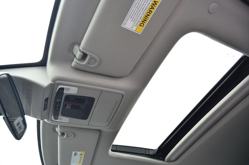 Honda Accord Sedan Vehicle Image 20