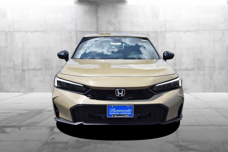 Honda Civic Hatchback Vehicle Image 04